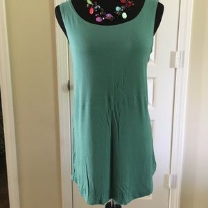 LOGO Layers Tank Top